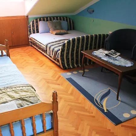 Apartament Stone Baosici *